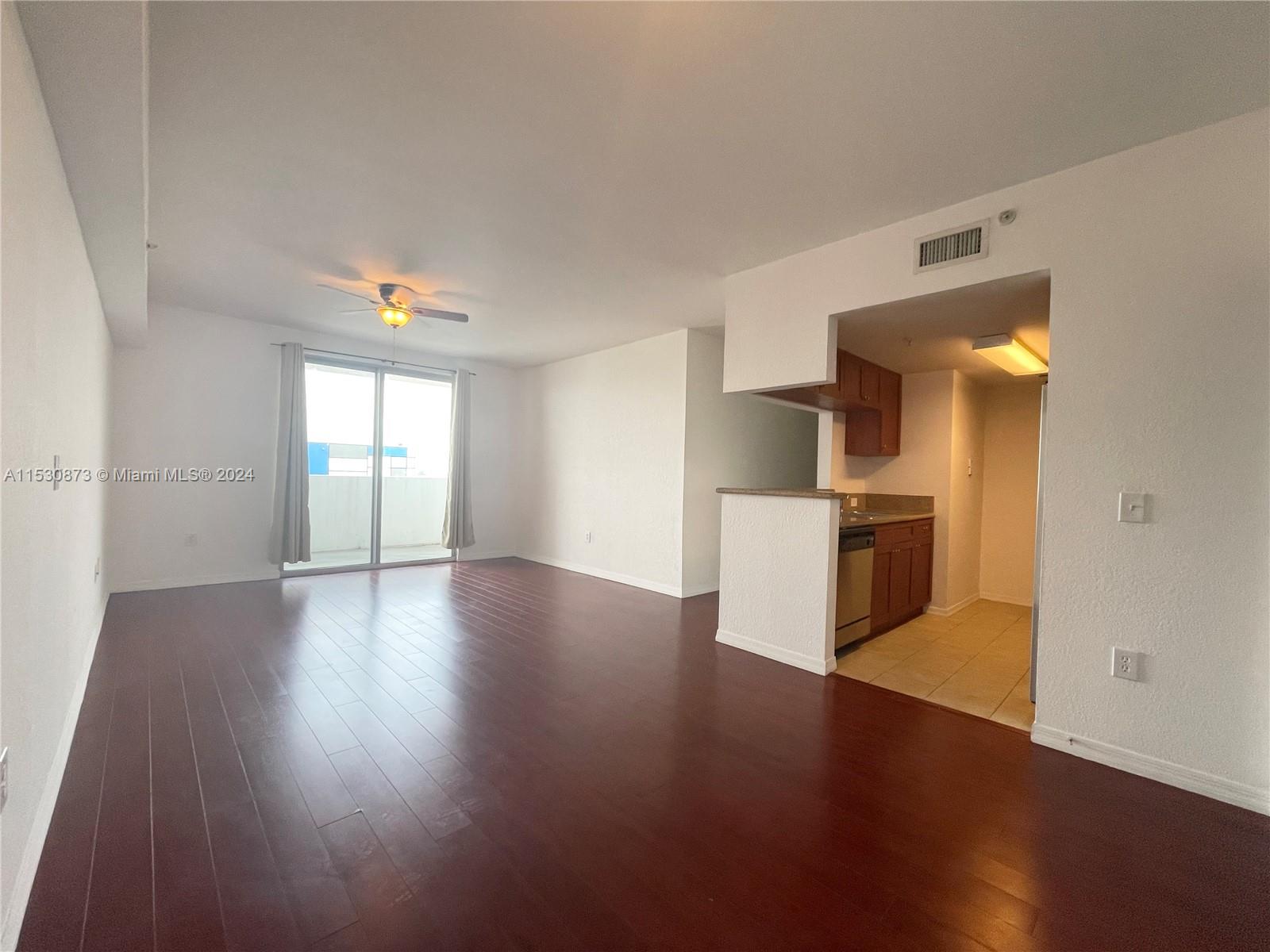 Spectacular condo